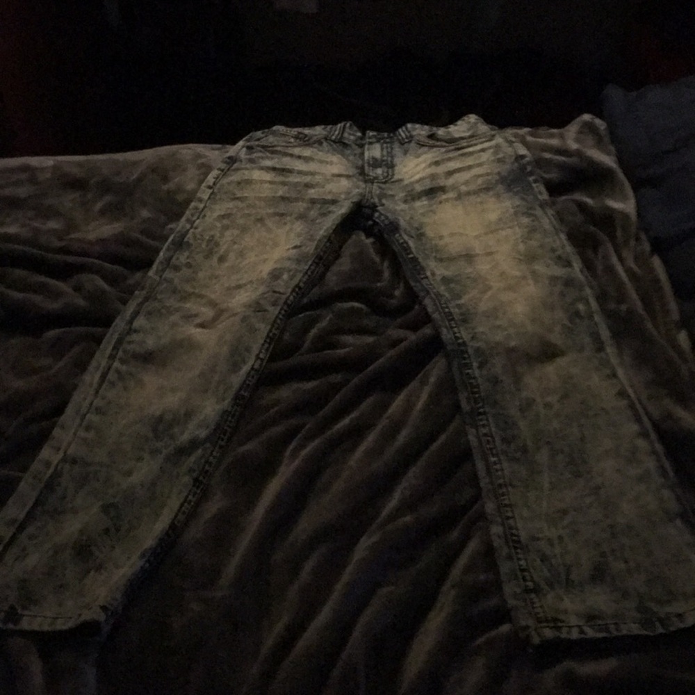 Light jeans